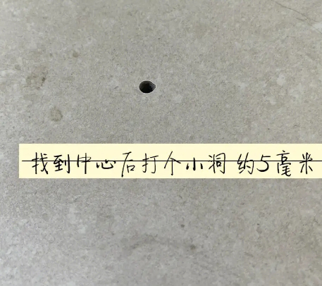 藤县瓷砖空鼓维修公司专业解答在瓷砖铺贴过程中，如果砂料搅拌不均匀，将会带来以下问题